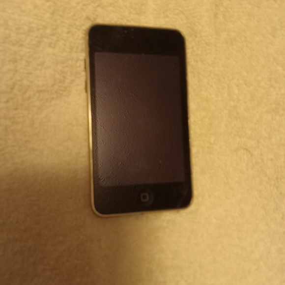 IPod - Picture 2 of 9